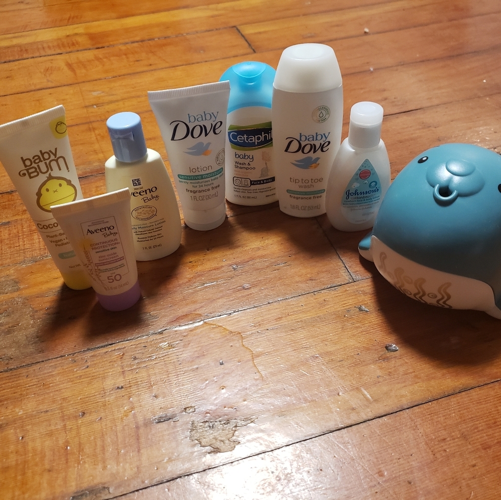 Baby bath lot